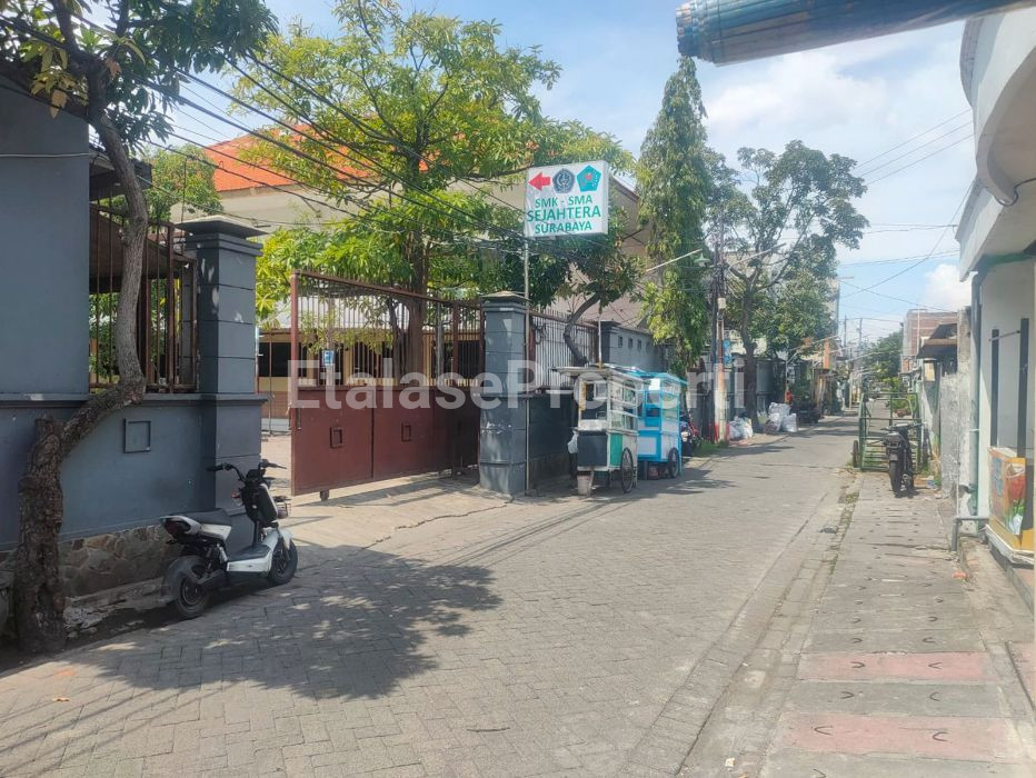 Foto properti Dijual Rumah Di Gumuk Sukomanunggal Dekat SMK Sejahtera 1