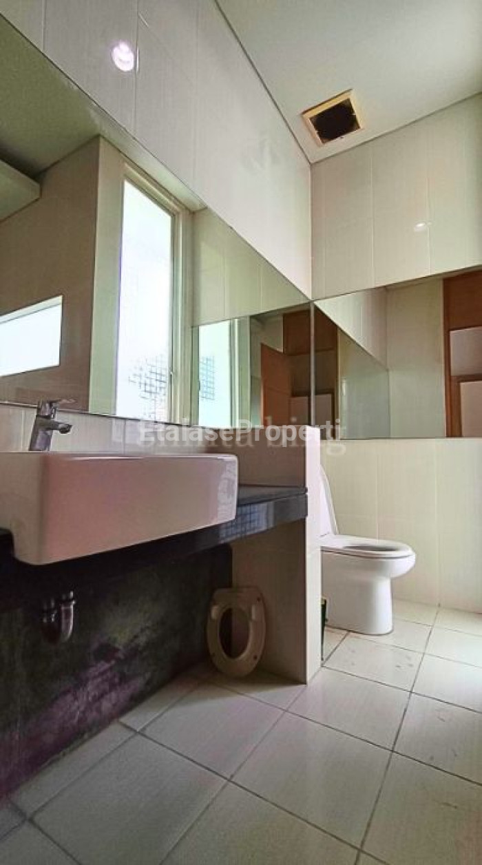 Foto properti Sewa Rumah Margorejo Indah 4