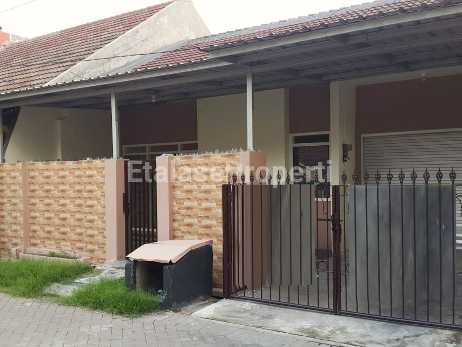 Foto properti DEKAT KFC! DiJual Rumah Pondok Candra Tjandra Tidak Banjir Luas Bersih Mantap 3