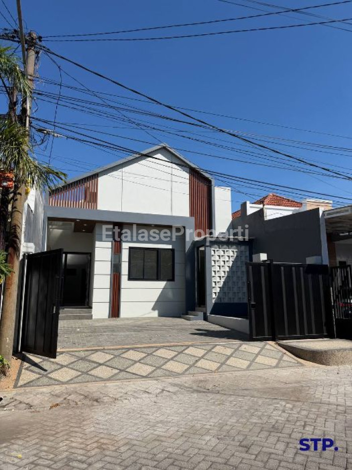 Foto properti Rumah Sudah Renovasi Di Nirwana Eksekutif 1