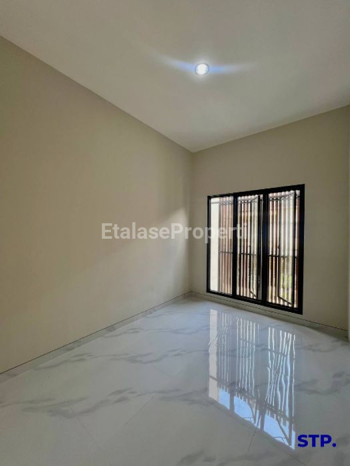 Foto properti 3 Unit - Rumah Minimalis Galaxi Bumi Permai Araya Tahap 2 Tipe A 8