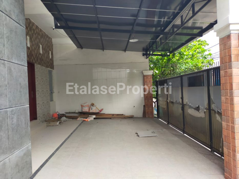 Foto properti Dijual Rumah Di Pondok Candra Belimbing Regency Waru 3