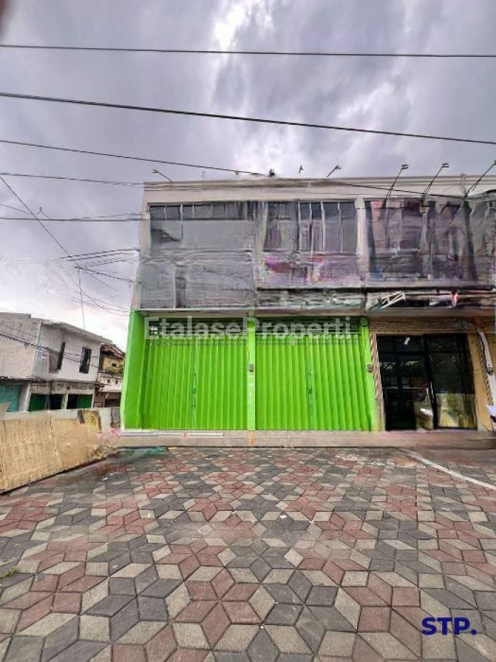 Foto properti Sisa 1 Unit - Jual Ruko 2 Lantai Di Raya Banyu Urip 1