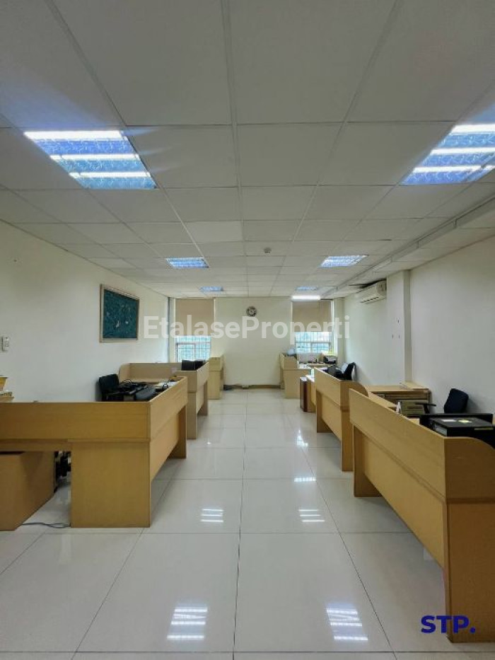 Foto properti 2 UNIT JEJER - Ruko Komplek Raya Bukit Darmo Golf Depan Lenmarc 7