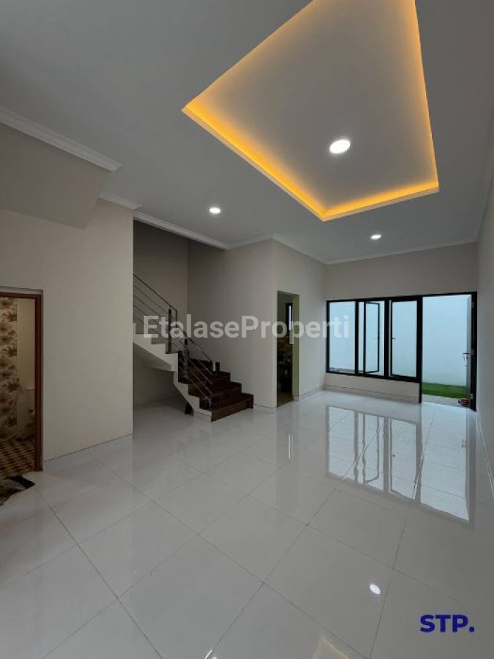 Foto properti Rumah Baru Minimalis 2 Lantai Di Putro Agung - Kenjeran 3