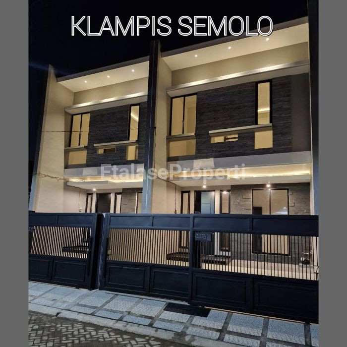 Foto properti Dijual Rumah Klampis Semolo Timur Dekat Raya MERR Galaxy Mall 1
