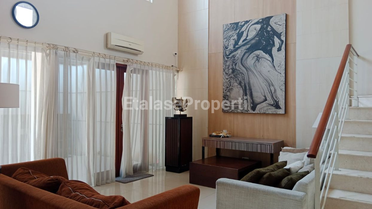 Foto properti Sewa Rumah Royal Residence 3