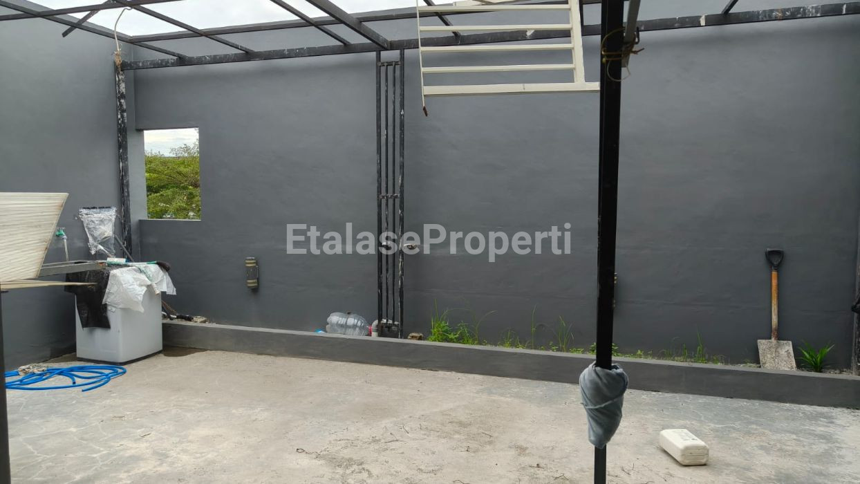 Foto properti Dijual : Rumah Di TWR Taman Wisata Regency 6