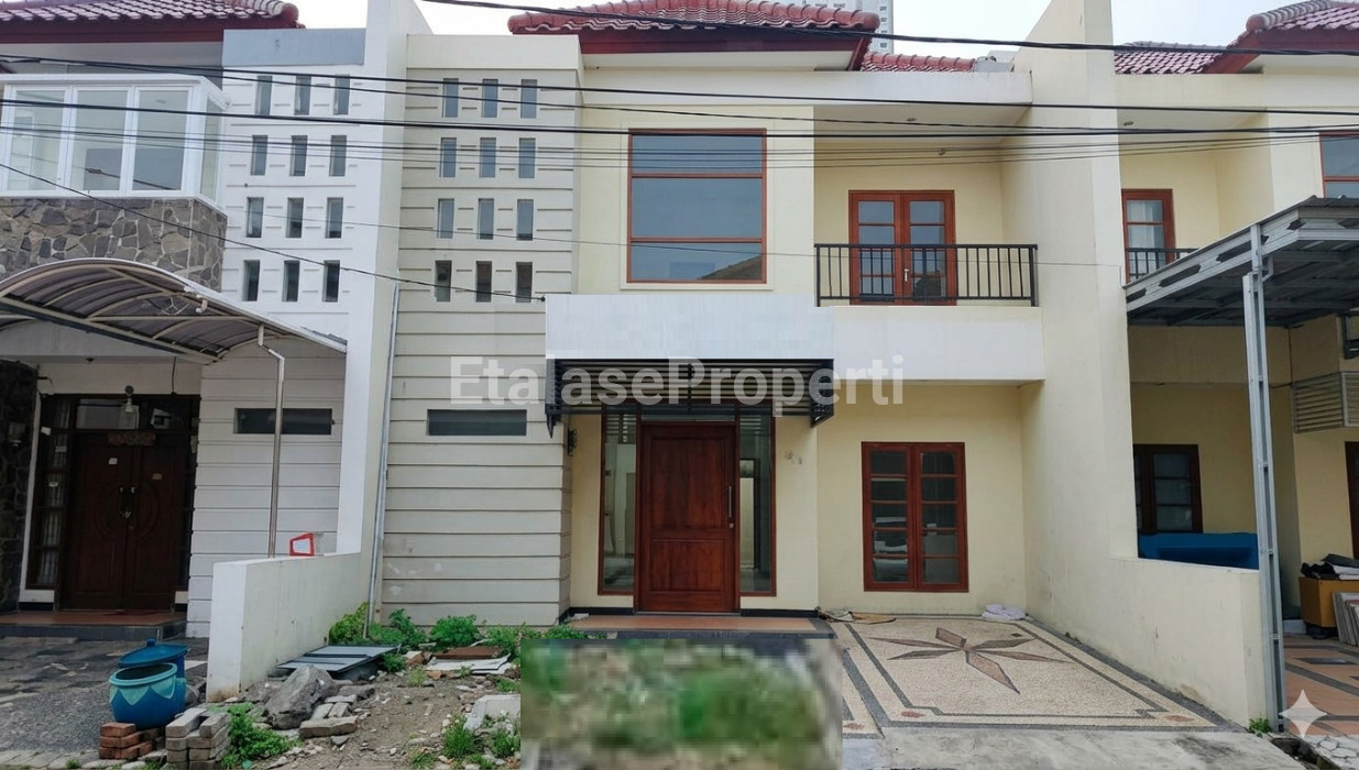 Foto properti Dijual Rumah Di Regency Kuda Dua Jagir Wonokromo 1