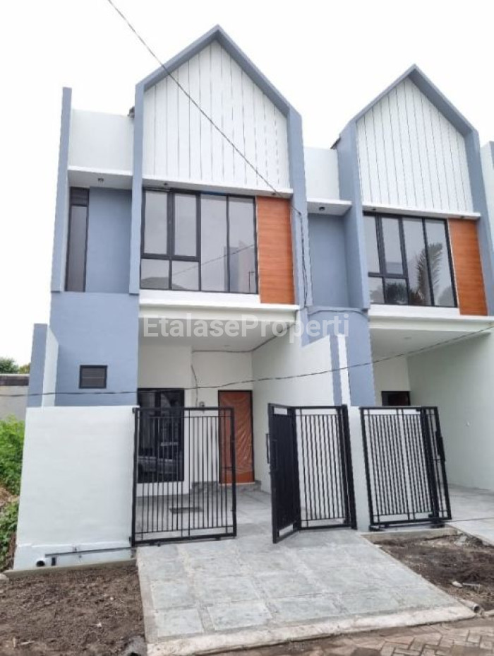 Foto properti Dijual Rumah Di Prapen Indah Dekat Jemursari Margorejo 1