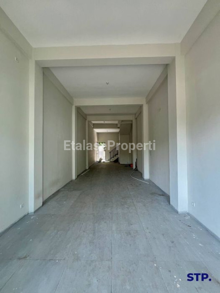 Foto properti 10 UNIT JEJER, Sewa Ruko Modern-classic 4 Lantai Di Kedung Asem - MERR 4