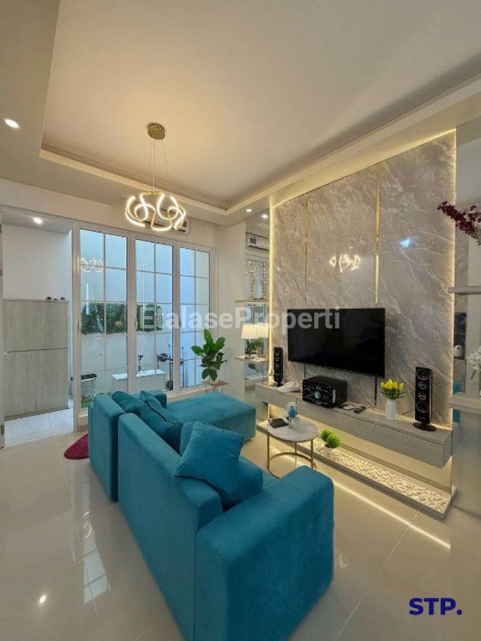 Foto properti Rumah Baru Puri Galaxy Cluster Jasmine Courts FULL PERABOT 4
