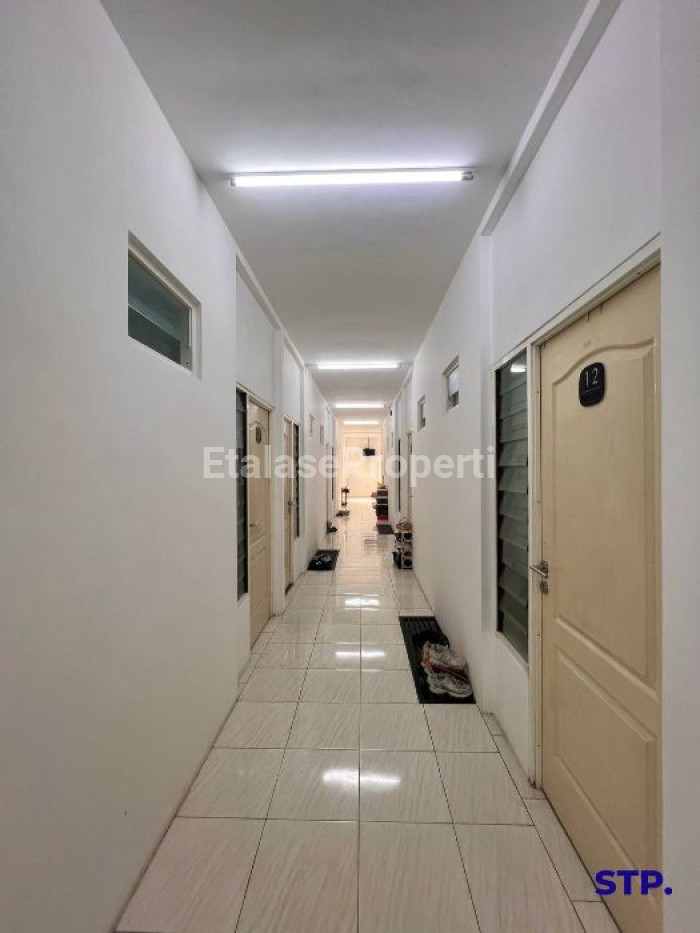 Foto properti Rumah Kost 21 Kamar Tidur Full Furnished Daerah Sambikerep Citraland Surabaya 5