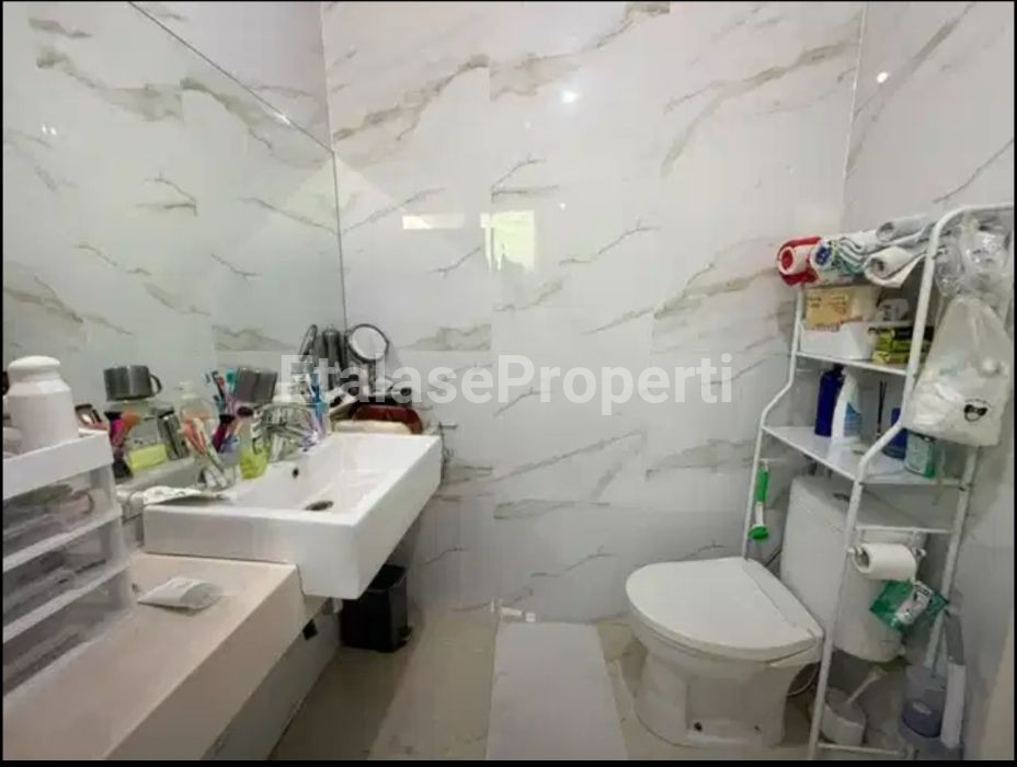 Foto properti Dijual Cepat Rumah Di Wisata Bukit Mas Cluster Madrid 8