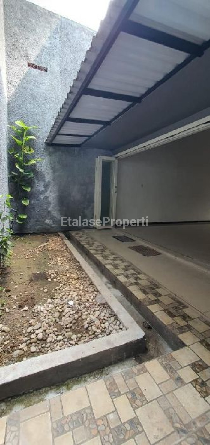 Foto properti Dijual Cepat Rumah Di Rungkut Menanggal Harapan 3