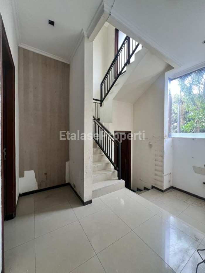 Foto properti JUAL RUMAH 2 LANTAI ARAYA GALAXI BUMI PERMAI 8