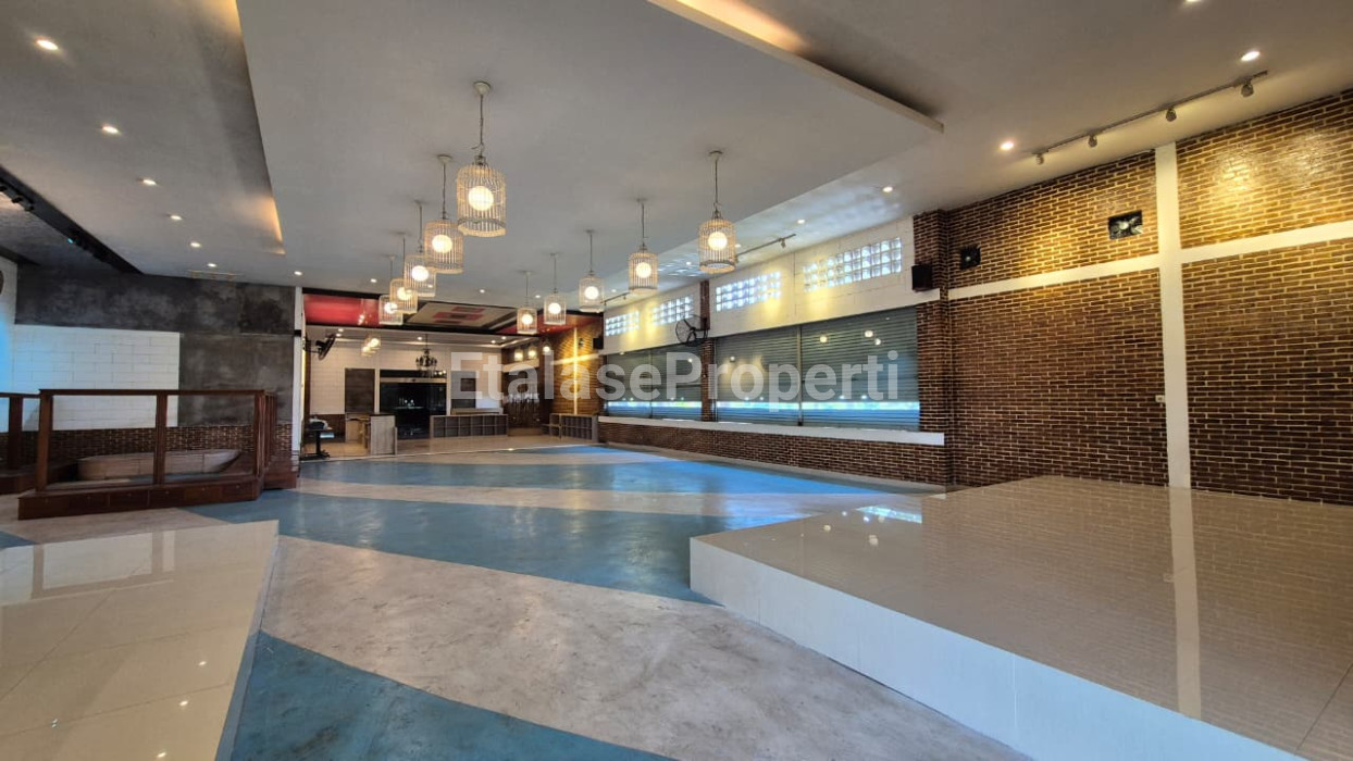 Foto properti Disewakan Tempat Usaha Di Jalan Protokol Bangkalan 2