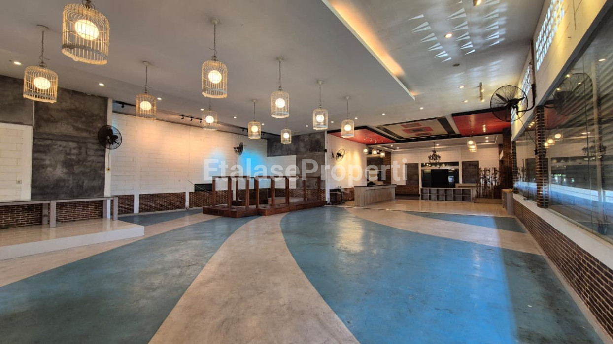 Foto properti Disewakan Tempat Usaha Di Jalan Protokol Bangkalan 4