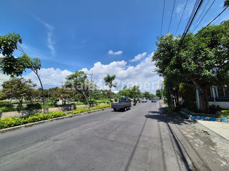 Foto properti Disewakan Bangunan Komersial Arif Rahman Hakim Depan Araya 2