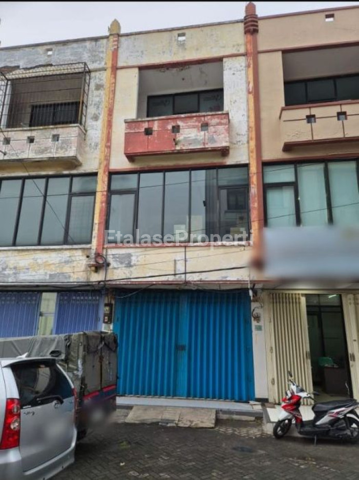 Foto properti Disewakan Ruko Di Pertokoan Raya Kupang Jaya Sukomanunggal 1