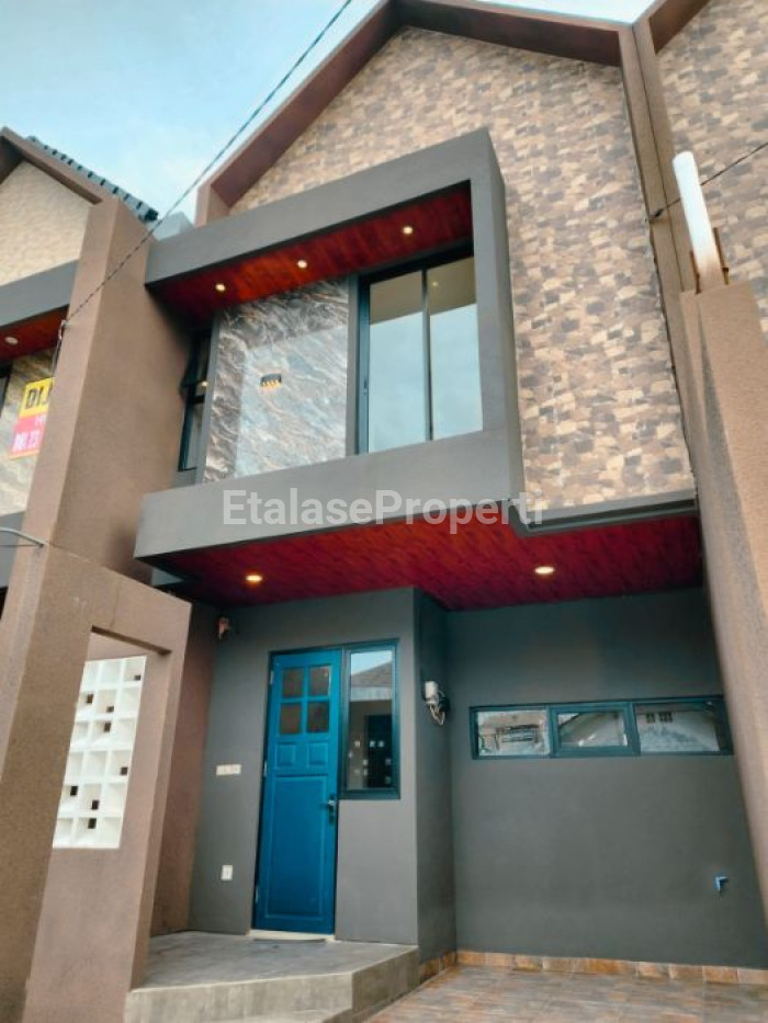 Foto properti Dijual Rumah Baru Di Griyo Mapan Sentosa Tropodo Waru Sidoarjo 1