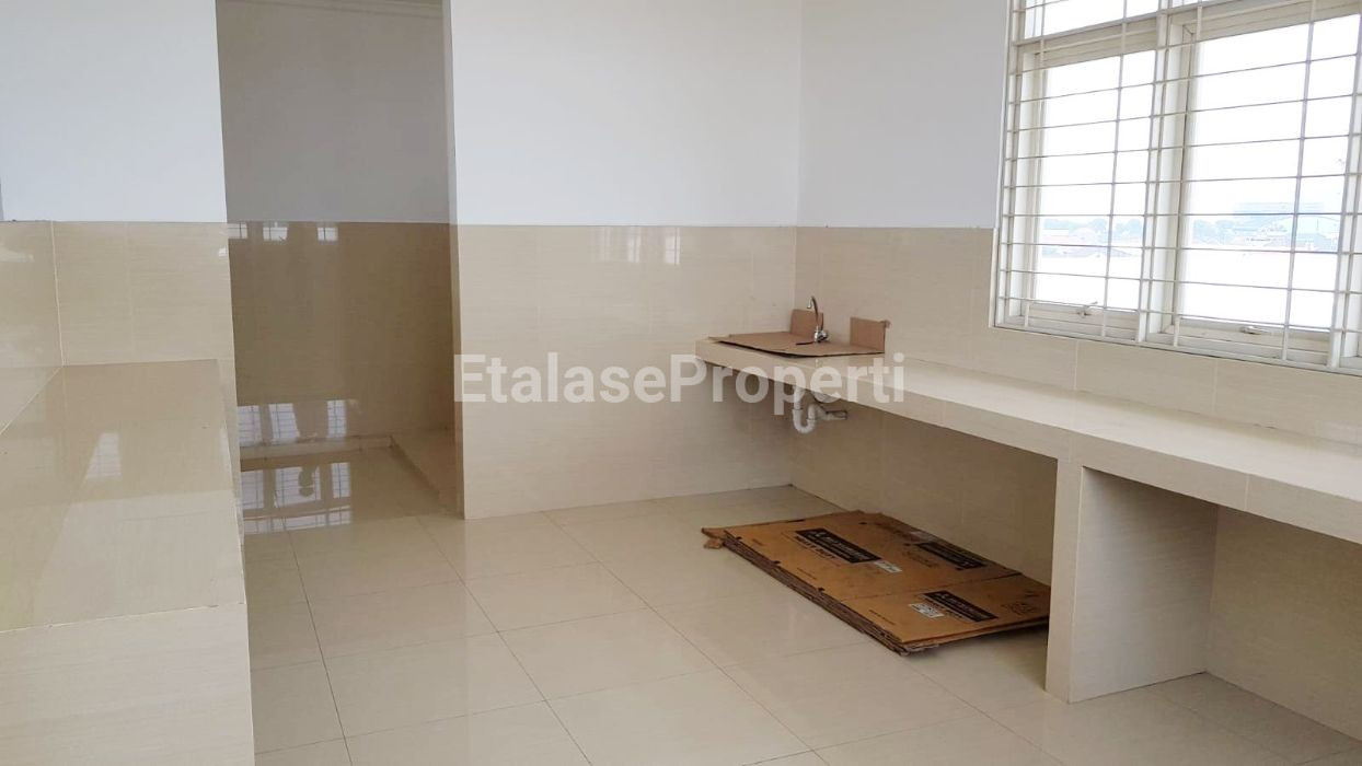 Foto properti Dijual Gedung Di Nol Jalan Raya Jemursari Komersial Area 4