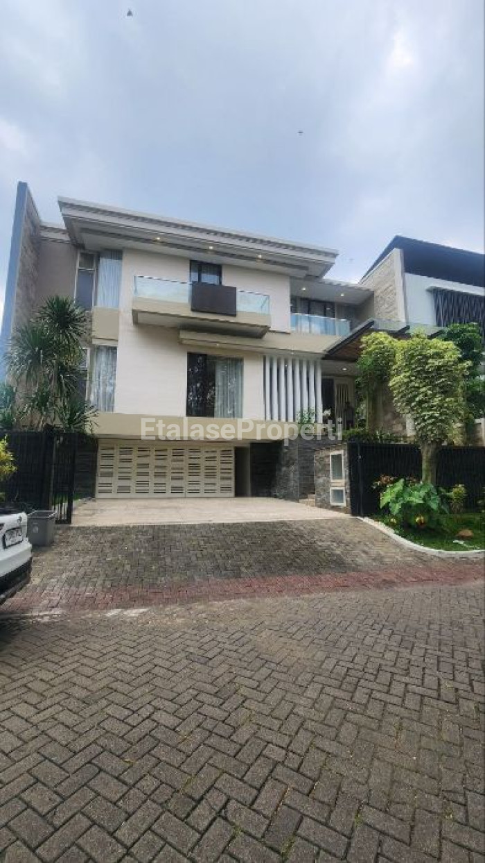 Foto properti Rumah Furnished Somerset Citraland 1