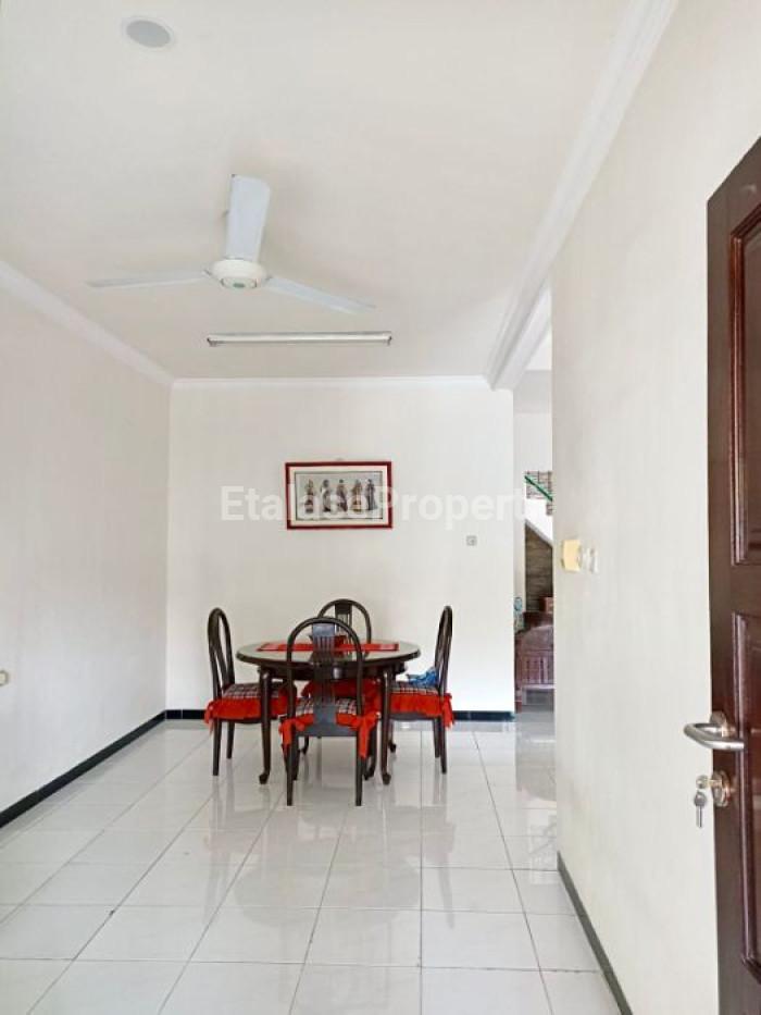 Foto properti *Dijual Rumah Pondok Tjandra, Jl Duku* 6