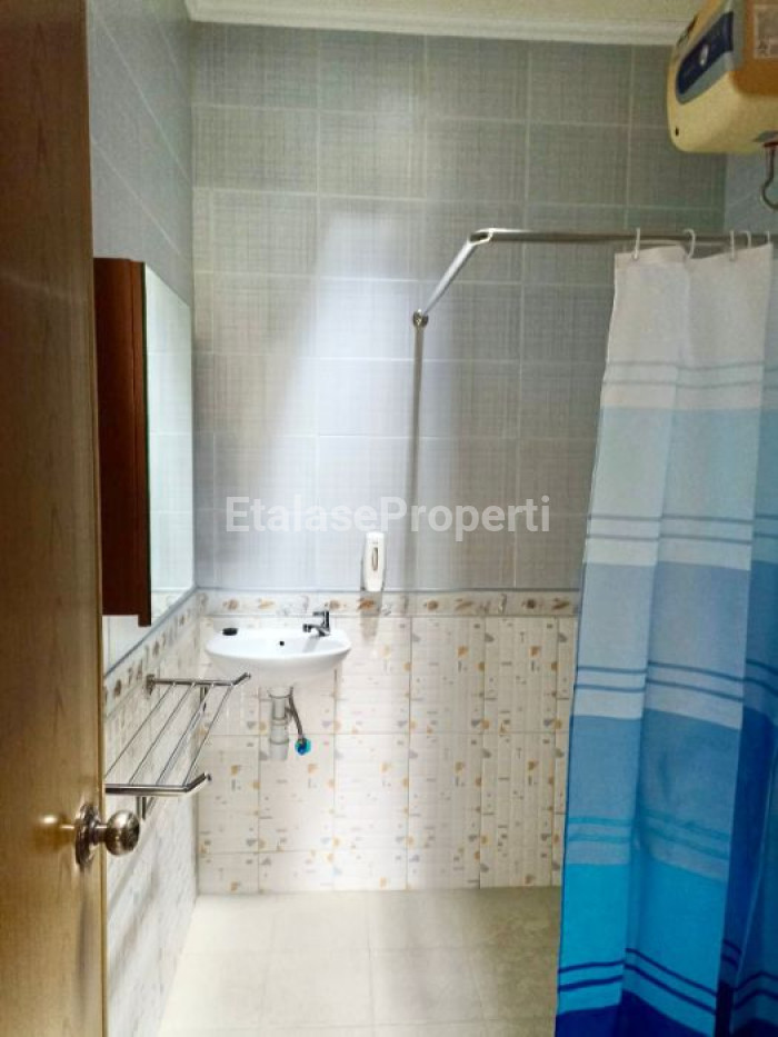 Foto properti *Dijual Rumah Pondok Tjandra, Jl Duku* 9