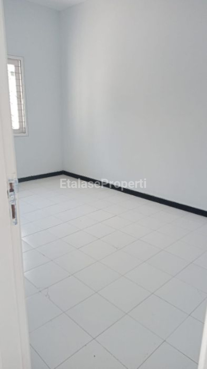 Foto properti Dijual Cepat Rumah Di Citra Sentosa, Lakarsantri 6