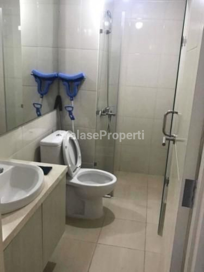 Foto properti Premium Furnished! Apartemen Tanglin 2 Bedroom Jadi 1 Lantai 12 6