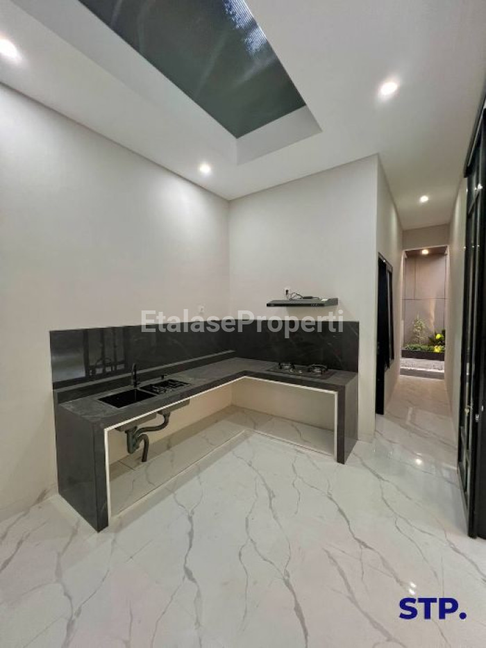 Foto properti Sewa Rumah Mewah Di Galaxi Bumi Permai Araya Tahap 2 6