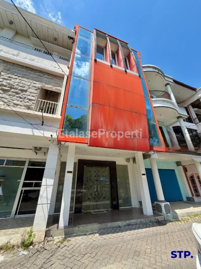 Foto properti JUAL CEPAT - Ruko Mewah Raya Darmo Permai Utara 1