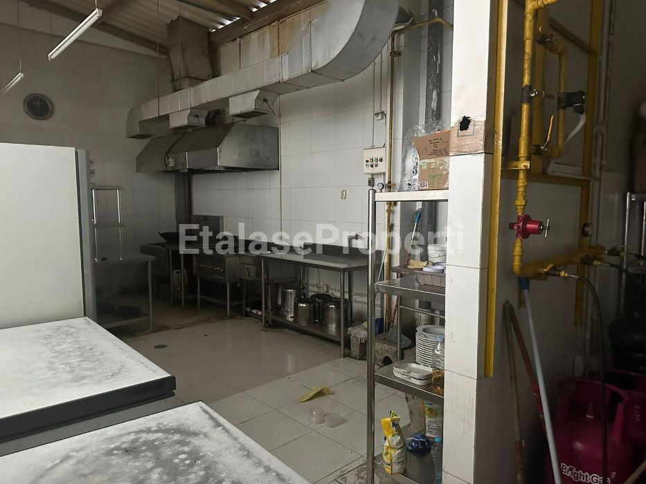 Foto properti Disewakan 2 Ruko Jejer Di San Antonio Pakuwon City 5