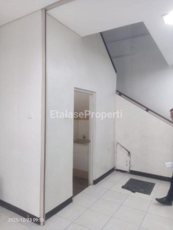 Foto properti Dijual Ruko SCC Raya Kali Rungkut Samping Trans 4