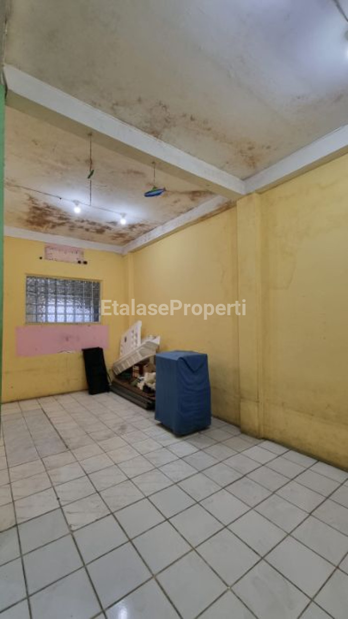 Foto properti Dijual Rumah Di Darmo Indah Selatan 2