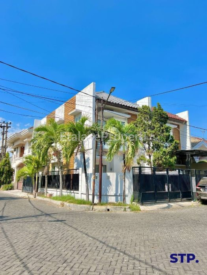 Foto properti Jual Rumah Hoek Siap Huni Di Wisma Mukti Klampis Semolo 1