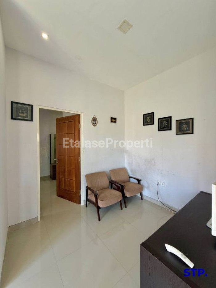 Foto properti Jual Rumah Hoek Siap Huni Di Wisma Mukti Klampis Semolo 6