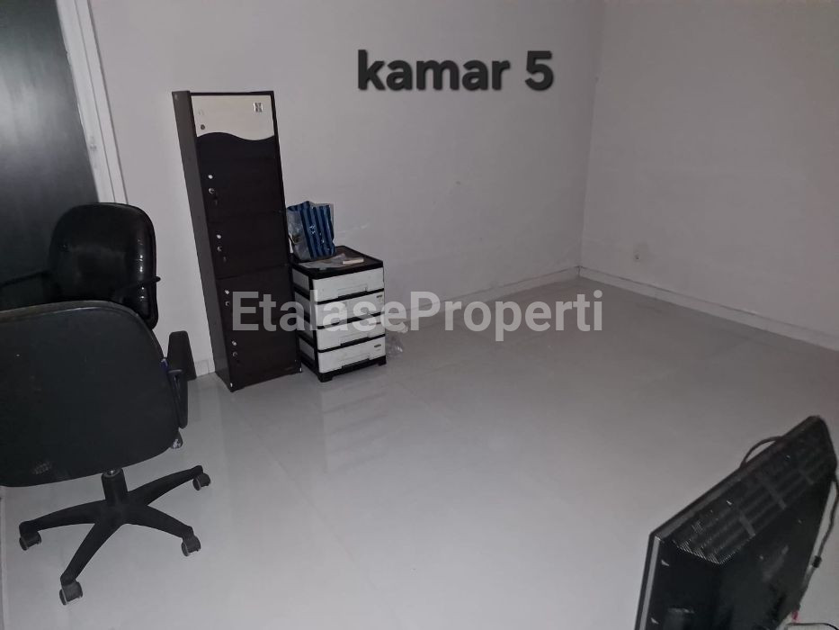 Foto properti Disewakan Rumah Darmo Permai Selatan Dekat Wiyung 4