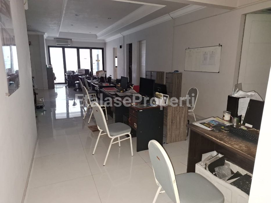 Foto properti Disewakan Rumah Darmo Permai Selatan Dekat Wiyung 5