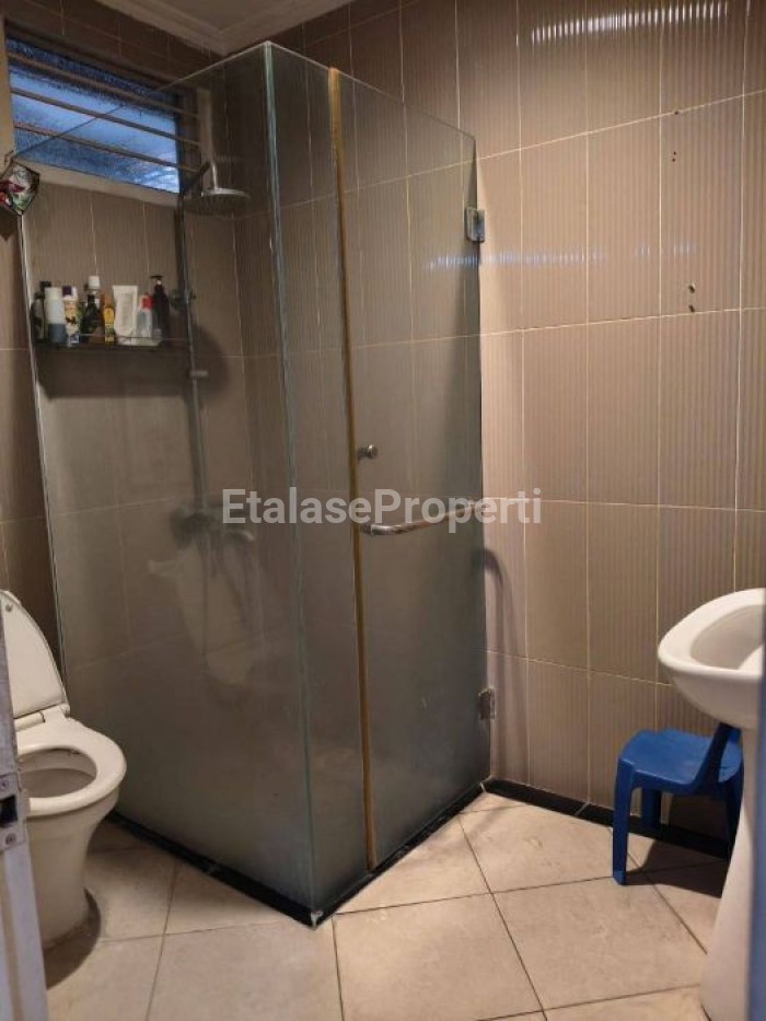 Foto properti Rumah Tinggal / Kantor Di Perumahan Manyar Tirtomoyo 5