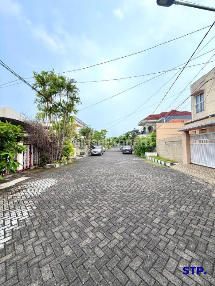 Foto properti Rumah Tinggal / Kantor Di Perumahan Manyar Tirtomoyo 7