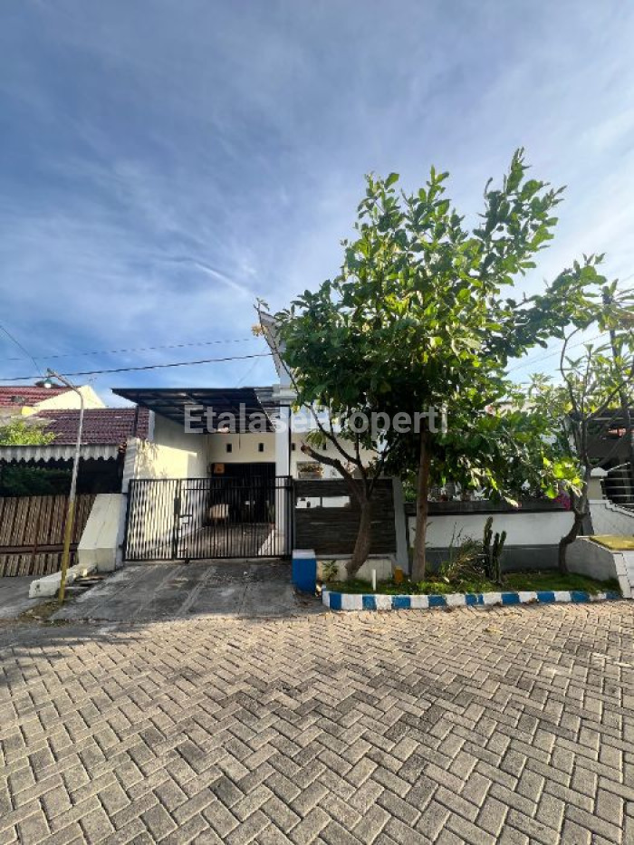 Foto properti Turun HARGA 300JT SANGAT COCOK Untuk KOS-KOSAN DEKAT UBAYA Dijual Rumah Hitung Tanah Rungkut Mejoyo Selatan 1