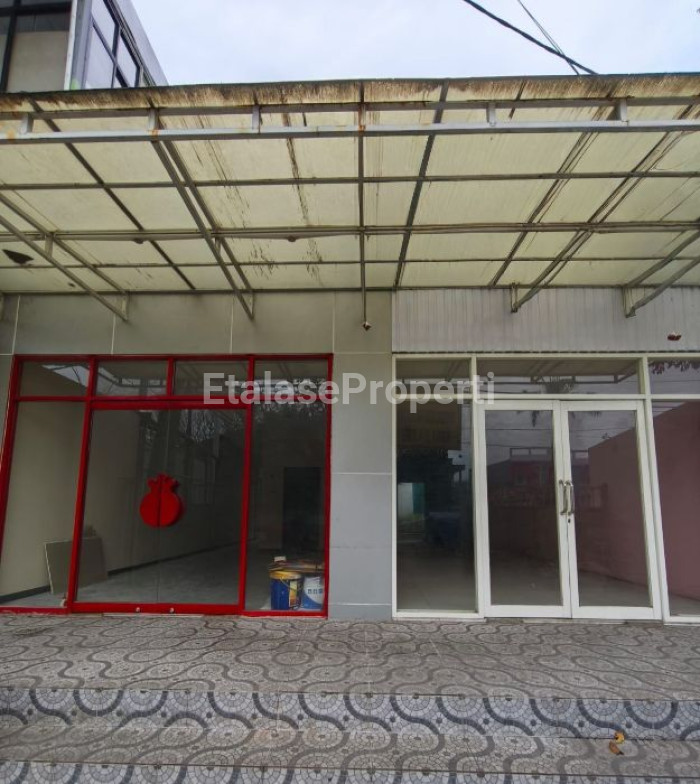 Foto properti Di Jual/sewakan 2 Toko Habis Di Sewa MIXUE Jln Raya Batu Mulia Kota Baru, Driyorejo Gresik 1