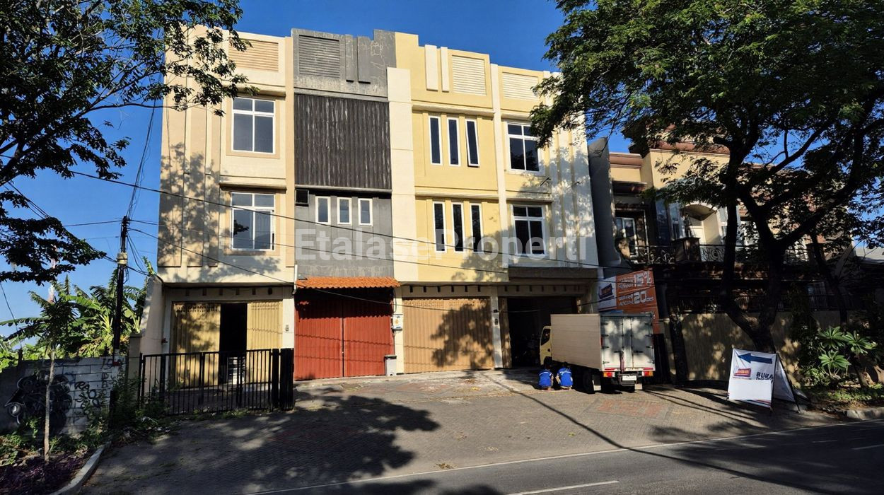 Foto properti Disewakan Ruko Di Raya Merr Dekat Unair 1