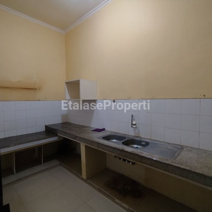 Foto properti 𝘿𝙞𝙨𝙚𝙬𝙖𝙠𝙖𝙣 𝙍𝙪𝙢𝙖𝙝 𝙎𝙞𝙖𝙥 𝙃𝙪𝙣𝙞 𝙇𝙤𝙠𝙖𝙨𝙞 𝙙𝙞 Perumahan, 𝙋𝙖𝙣𝙩𝙖𝙞 𝙈𝙚𝙣𝙩𝙖𝙧𝙞, 𝙎𝙪𝙧𝙖𝙗𝙖𝙮𝙖 𝙏𝙞𝙢𝙪𝙧 4