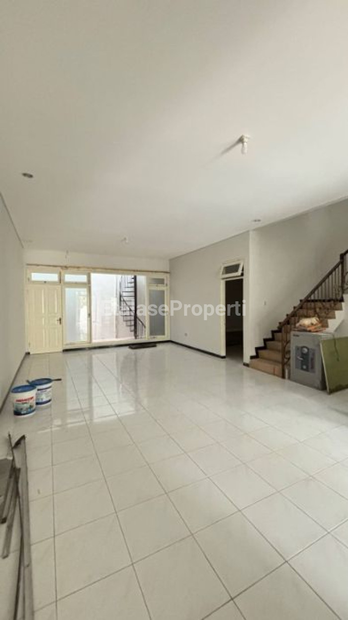 Foto properti Disewakan Rumah Bagus Di Dharmahusada Mas 4