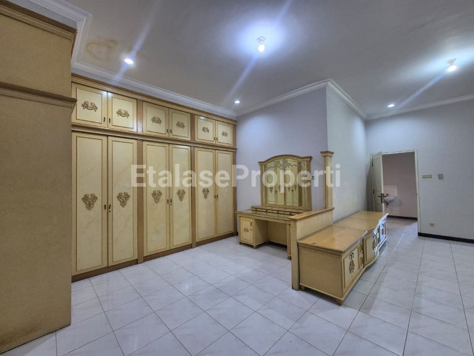 Foto properti Disewakan Rumah Bagus Di Dharmahusada Mas 7