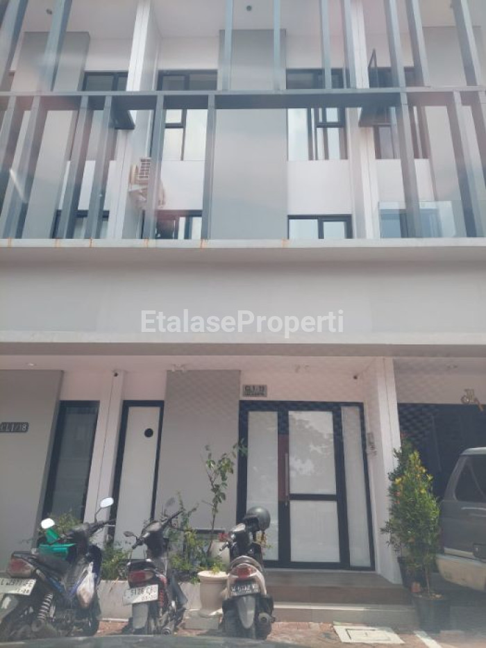 Foto properti Dijual/disewakan Ruko Moca Centra 1