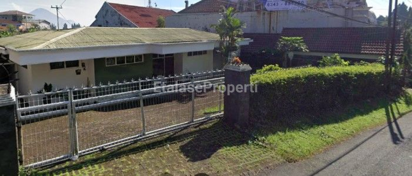 Foto properti DIJUAL:VILLA TRERES Jl.Raya,sebelah Htl View 1